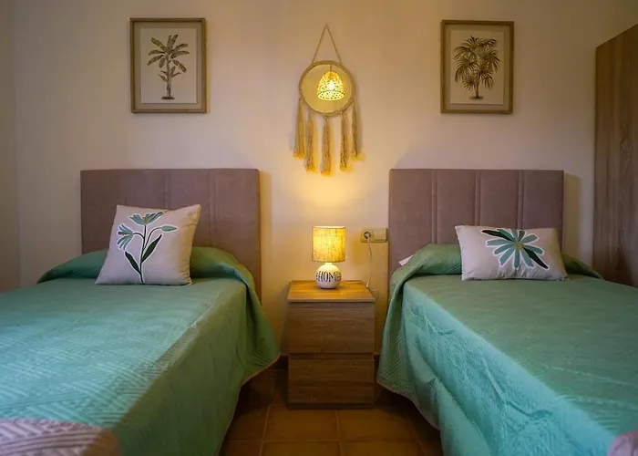 Adosadorodsan Ferienhaus *